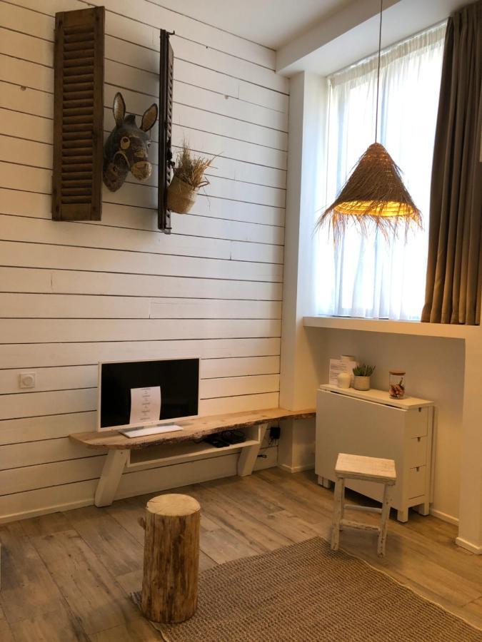 Le Refuge De L'âne Carotte Aubagne-cassis-aix En Provence